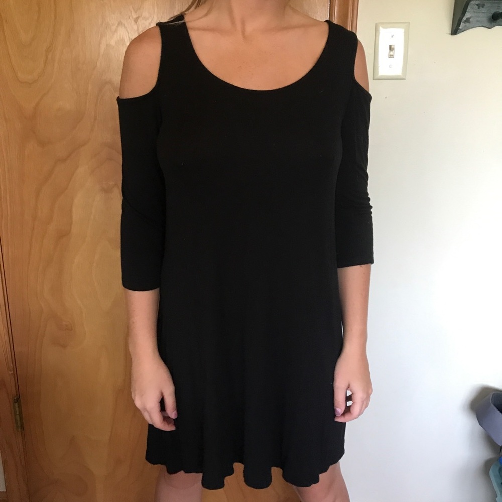 Heart hips off the shoulder black boutique dress
